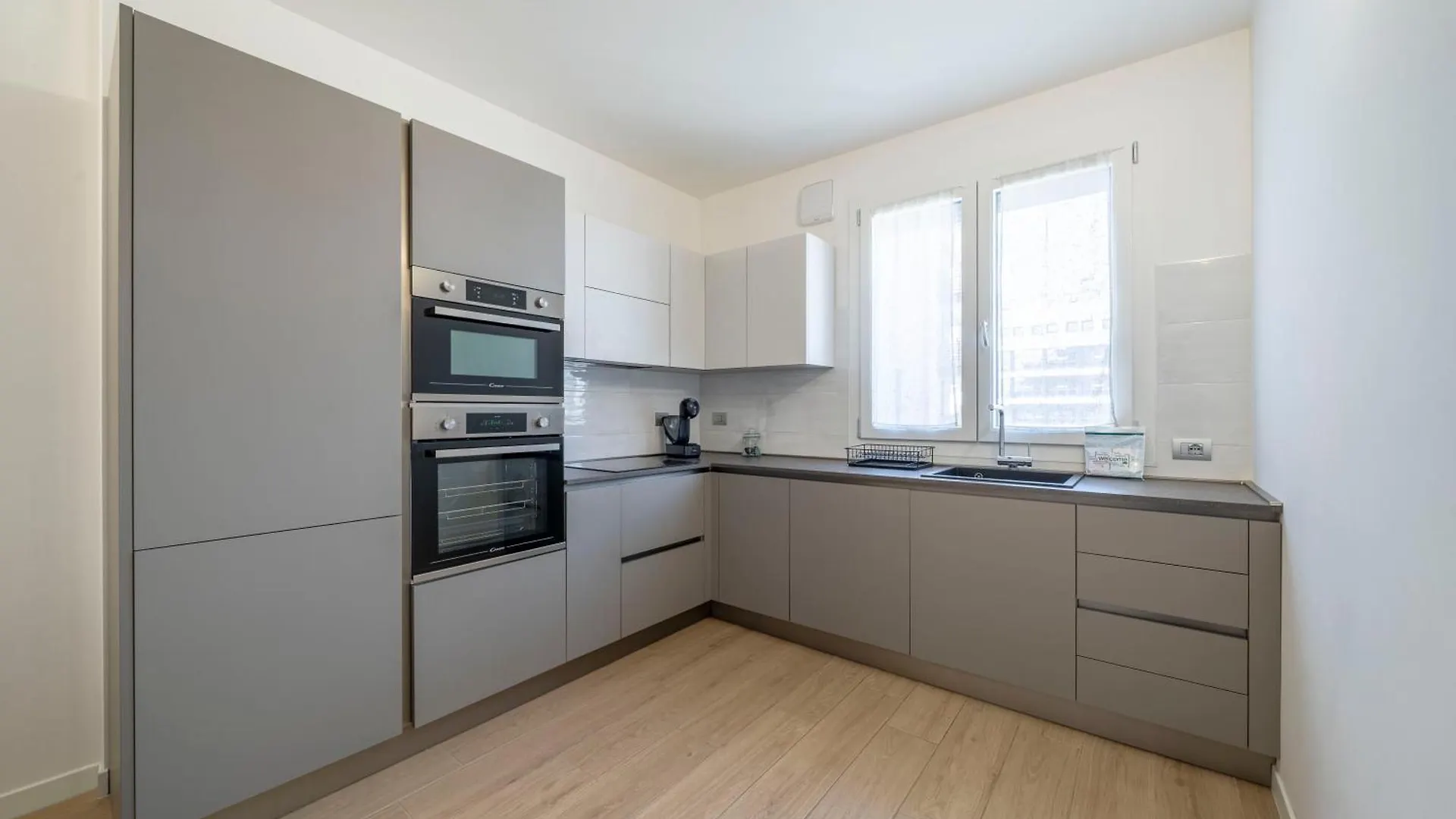 Parco Comfort Suite Battaglia Appartamenti Mailand 0*,